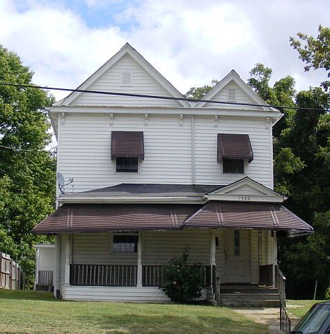 1st image of 1422 N Main St