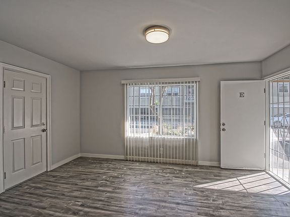 3rd image of 1901 Phelan Ln #1905-A