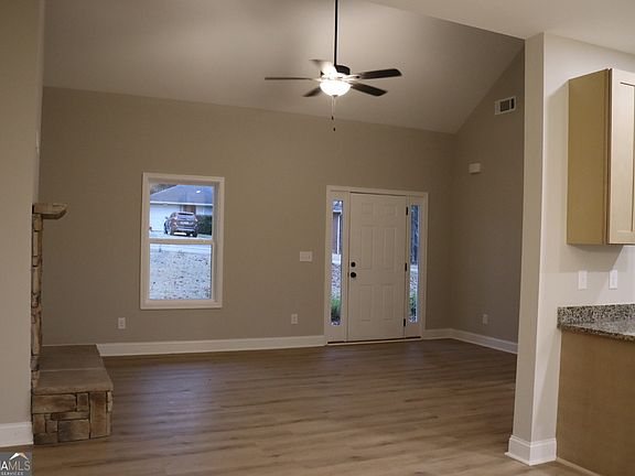 2nd image of 260 Riverbend Dr