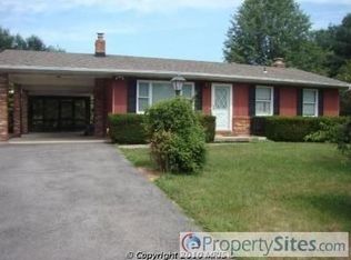 318 Kingston Cir, Sykesville, MD 21784
