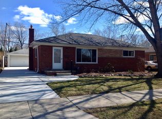 22512 Marter Rd, Saint Clair Shores, MI