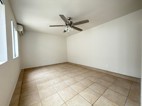 5th image of 135 N Florence St #A