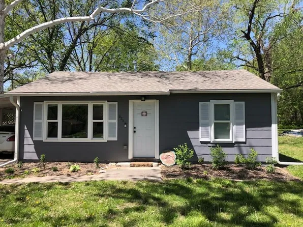 623 N Logan St, Olathe, KS 66061