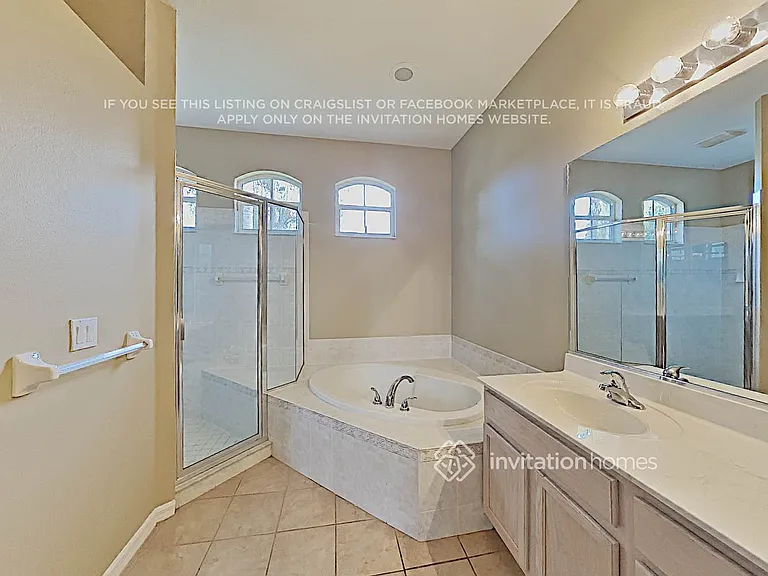 11706 Winding Woods Way — Photo 16