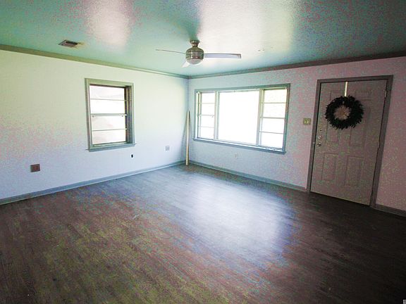 4th image of 5755 Mapleton Dr