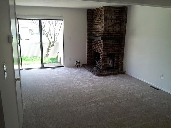 Living Room Empty