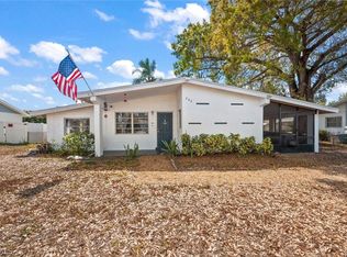 243 Lakeview Dr, North Fort Myers, FL 33917