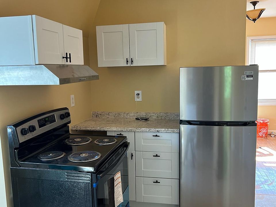2nd image of 30 Franklin Ter Floor 3