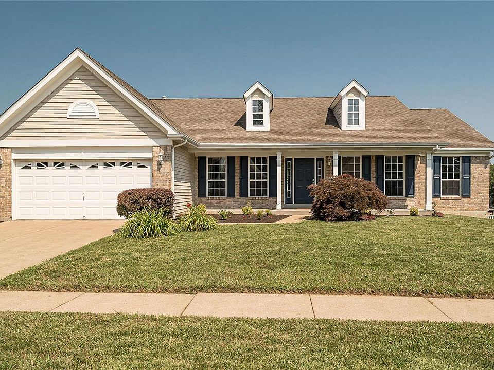 1st image of 3713 Av De Paris Dr