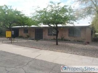 2752 W Calle Arandas, Tucson, AZ 85745