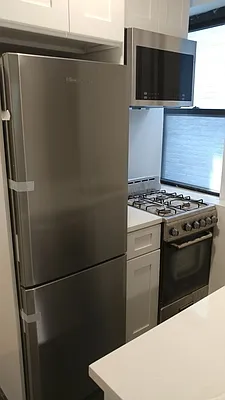 Rented by Bond New York | media 22