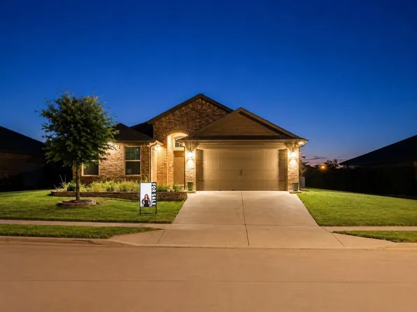 4600 Fringetree Way, Crowley, TX 76036