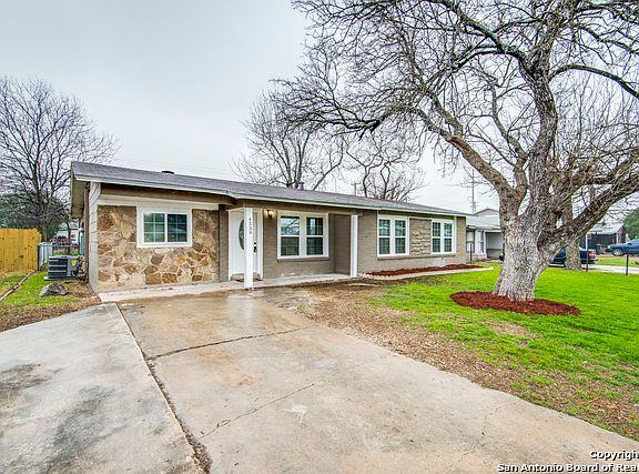 2nd image of 4539 Diamondhead Dr
