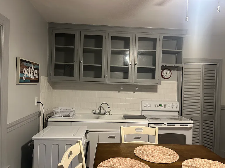 150 Park St #2 — Photo 5