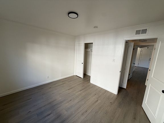 5th image of 124 Buckthorn Way #0