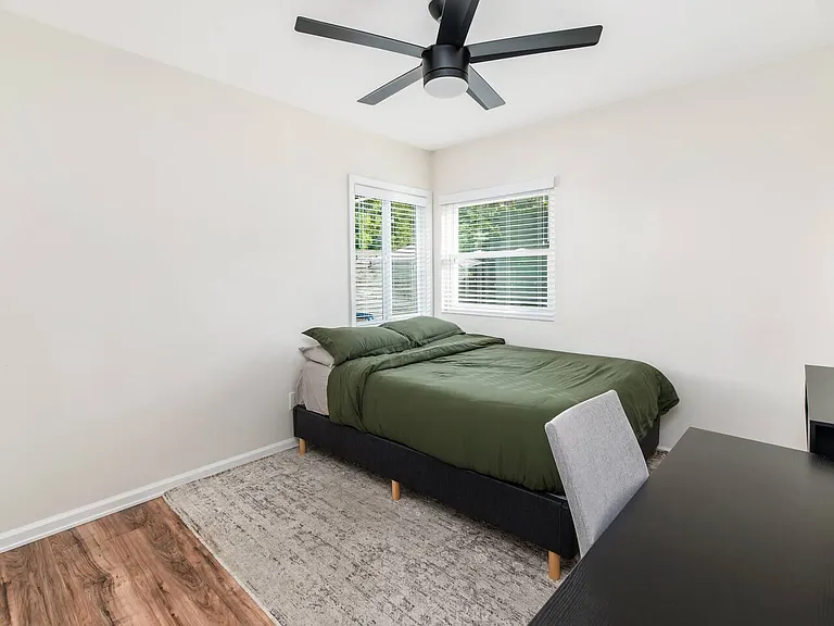 5209 Solola Ave — Photo 17