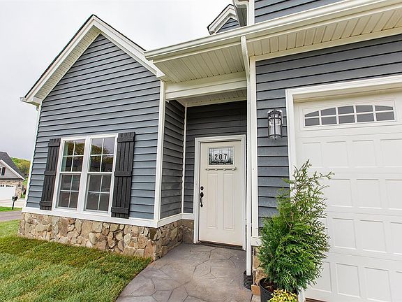 4th image of 207 Emberly Way Lot 13