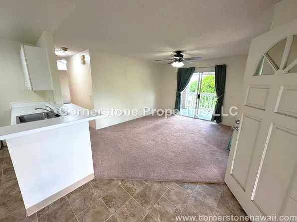 94-533 Lumiaina St #B203, Waipahu, HI 96797
