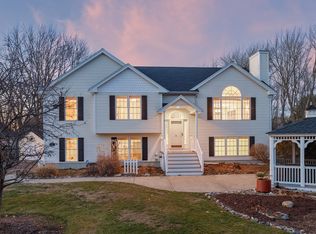 88 Ferry Rd, Salisbury, MA 01952