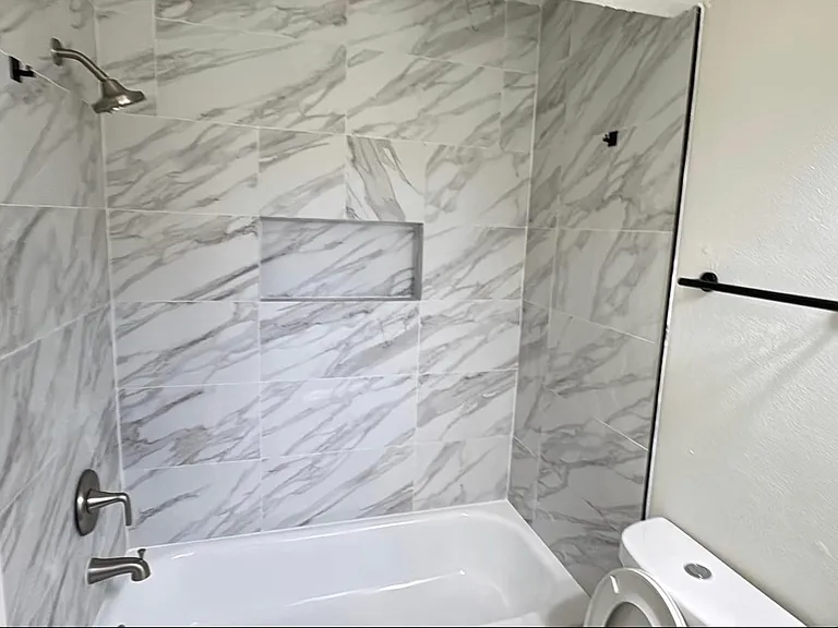 829 Canfield St — Photo 12