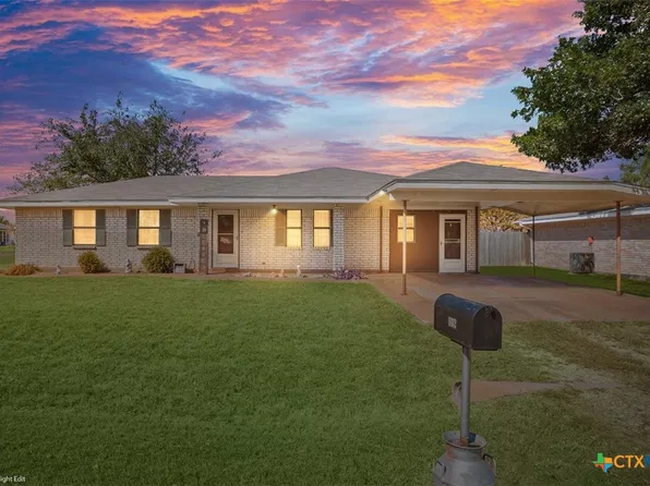 502 N Joy St, Little River Academy, TX 76554