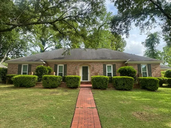 4600 Fox Den Ln, Montgomery, AL 36106