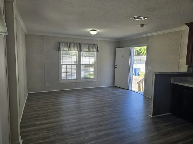 12344 Seminole Blvd #16 — Photo 4