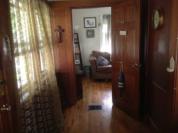 5th image of 110 Hibiscus Ave