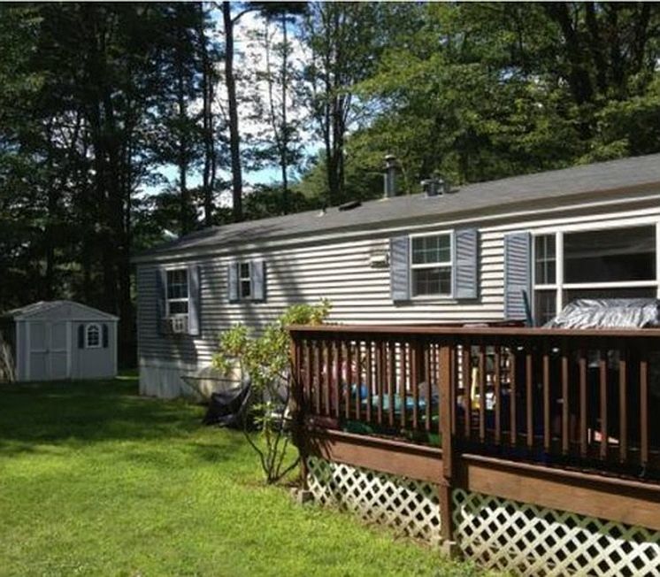 2nd image of 695 Sherwood Gln