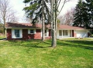 24550 Tudor Ln, Franklin, MI