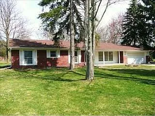 24550 Tudor Ln photo 1