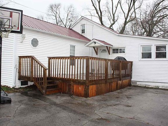 3rd image of 510 Pigeon Hill Rd