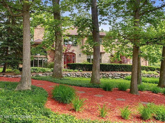 3rd image of 10336 Woburn Ct