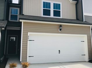 206 Adobe Pl, Cary, NC 27519