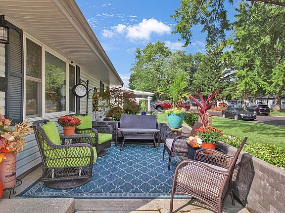 5th image of 1027 Wildwood Dr