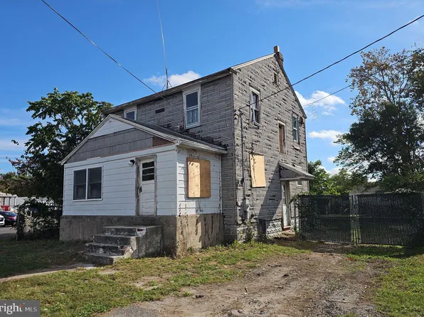 99 N Virginia Ave, Carneys Point, NJ 08069