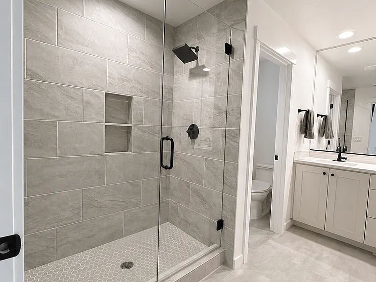 8522 NE 134th St — Photo 31