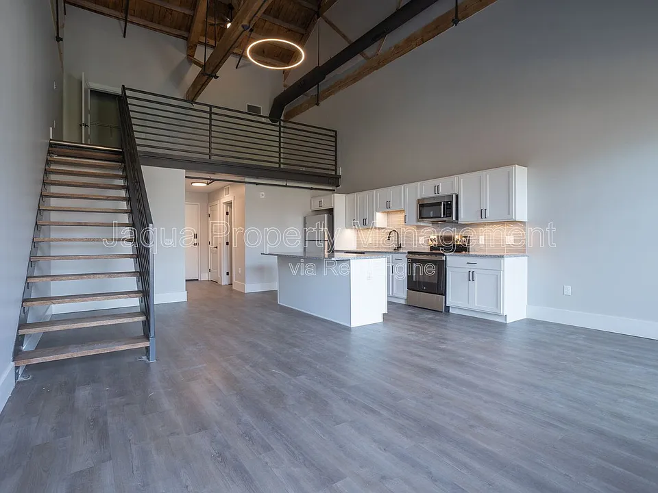 231 N Rose St #110