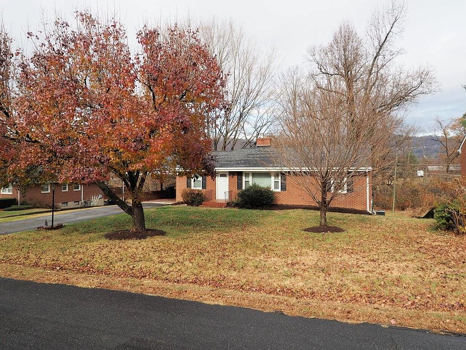 1st image of 2644 Lindenwood Dr