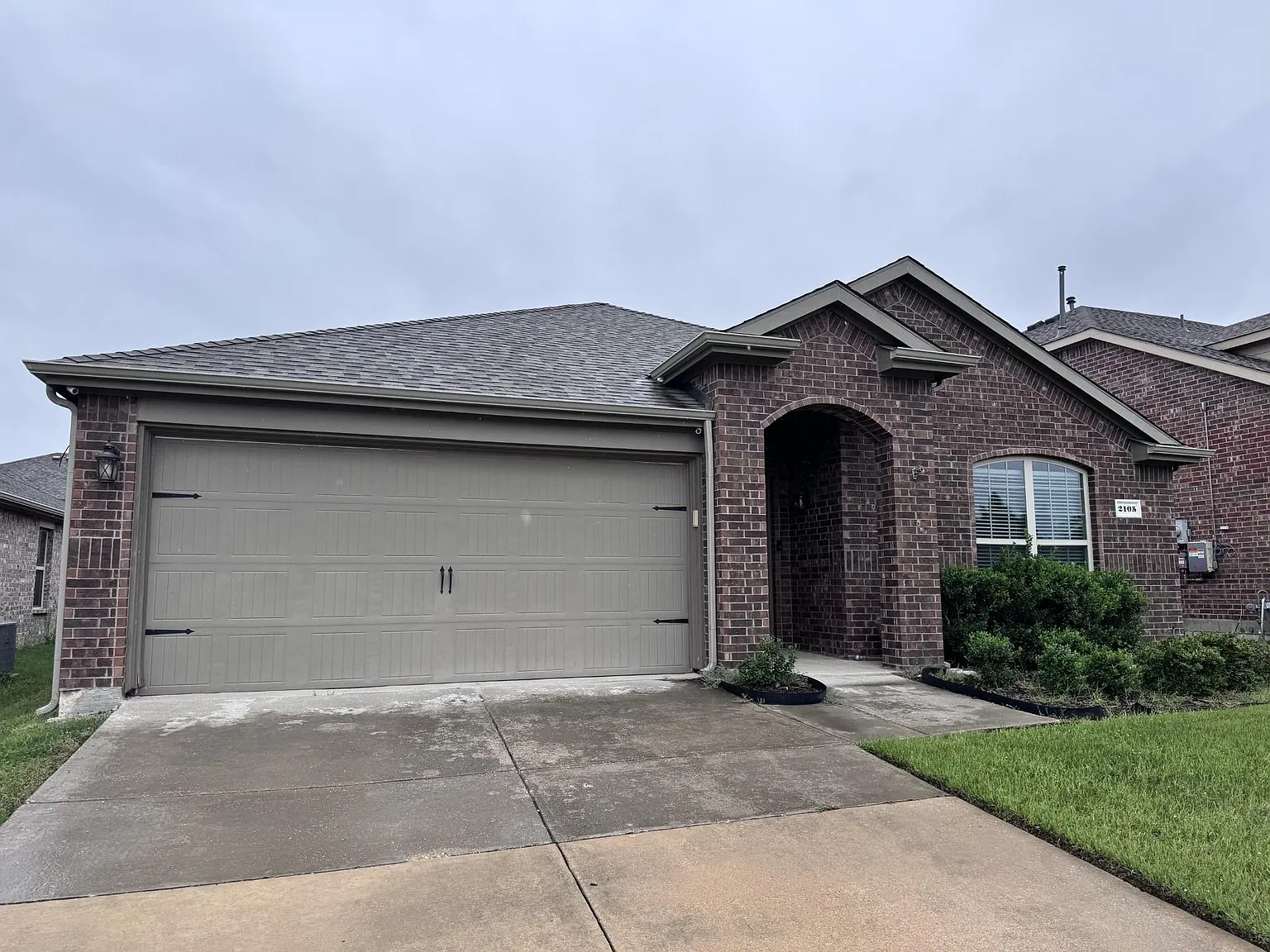4 bed, 1589 sqft, $1,800 — Photo 2