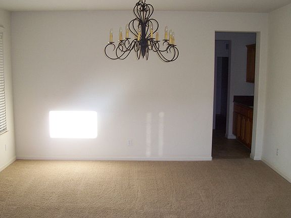 4th image of 1146 Maugham Dr