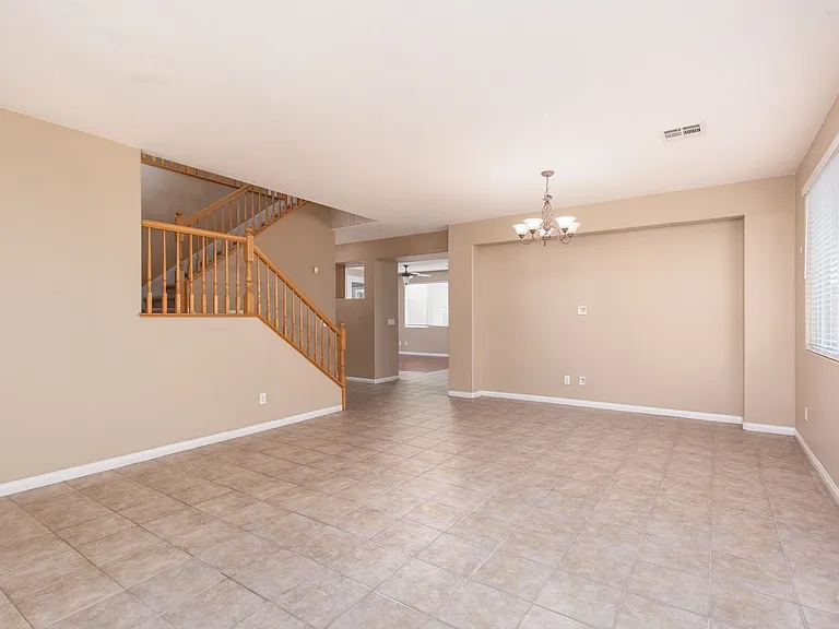3078 Lenoir St — Photo 8