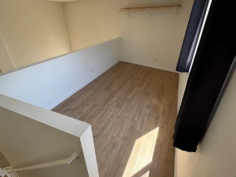 1625 Glendon Ave #7 — Photo 8
