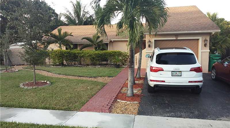 Home before the New Driveway