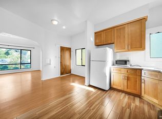 23 Cayuga Ave, San Francisco, CA 94112