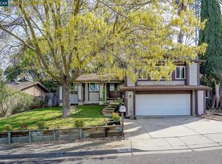 228 Holiday Hills Dr, Martinez, CA 94553