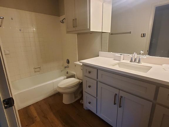 4th image of 119 Poesta Dr