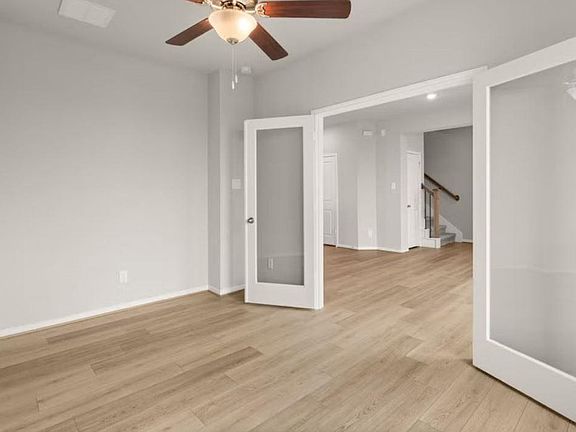 5th image of 31865 Pecan Cottage Ln