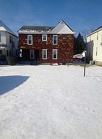 3rd image of 419 S Liberty St