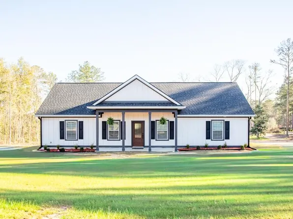 823 Meridian Rd, Thomasville, GA 31792